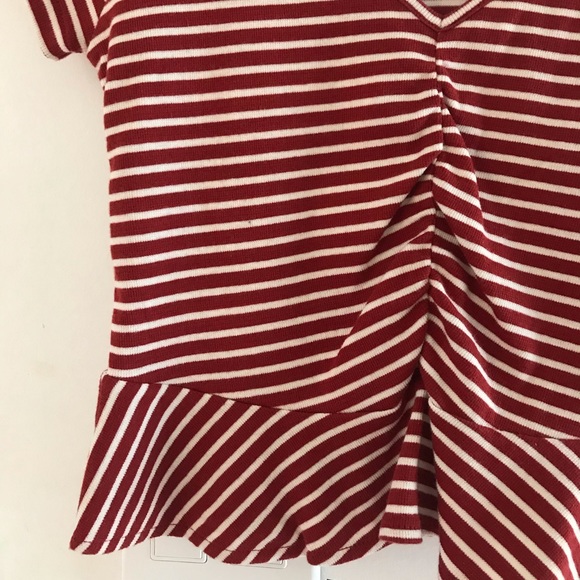 2/$40 // American Eagle Peplum Ruched T - Picture 2 of 3